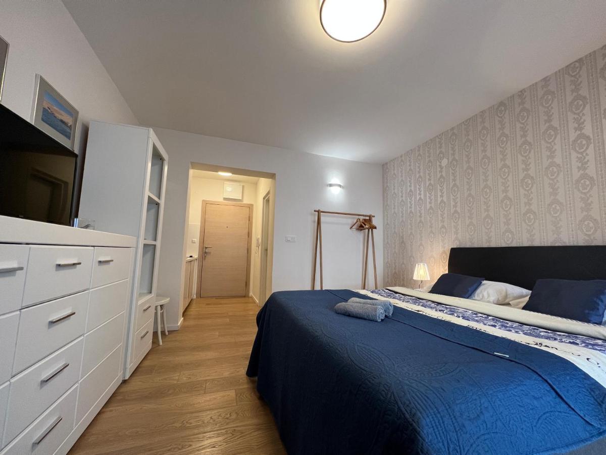 Studio Apartment Marina Mel Novi Vinodolski Exterior photo