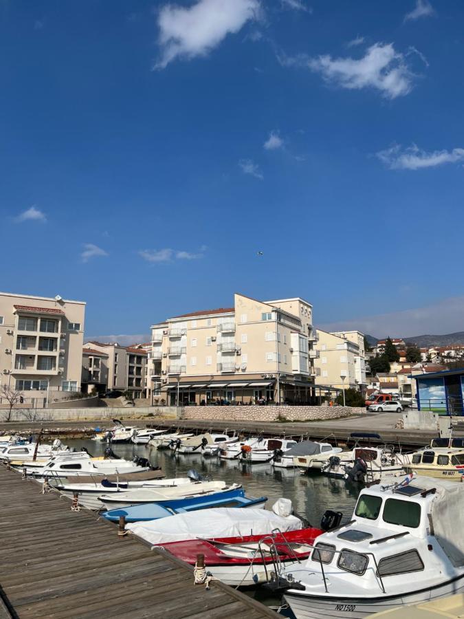 Studio Apartment Marina Mel Novi Vinodolski Exterior photo